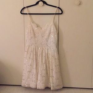 B. Smart size 11 white lace formal dress